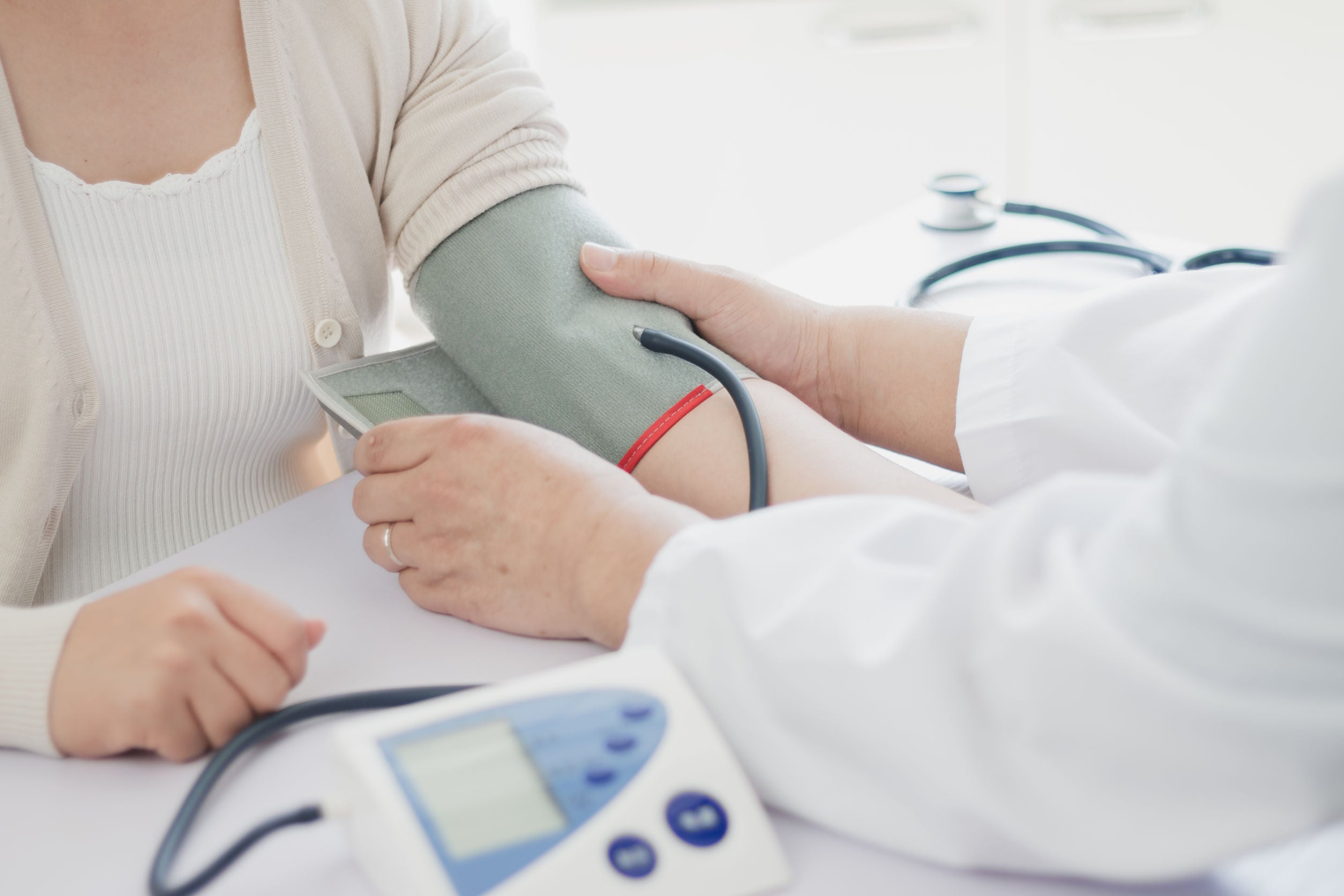 Was ist Bluthochdruck? Ursachen und Folgen. – Sundt